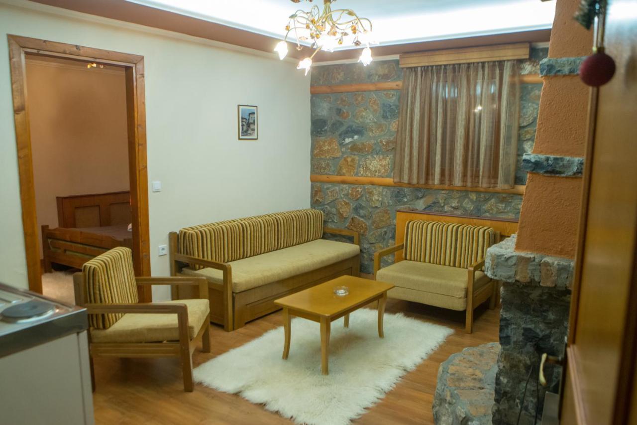 Hotel Exohiko Agios Athanasios  Esterno foto