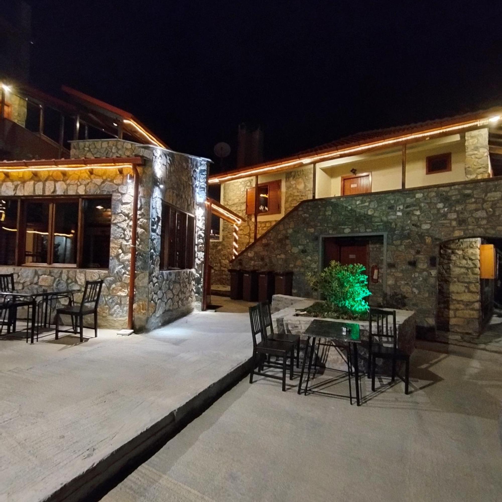 Hotel Exohiko Agios Athanasios  Esterno foto