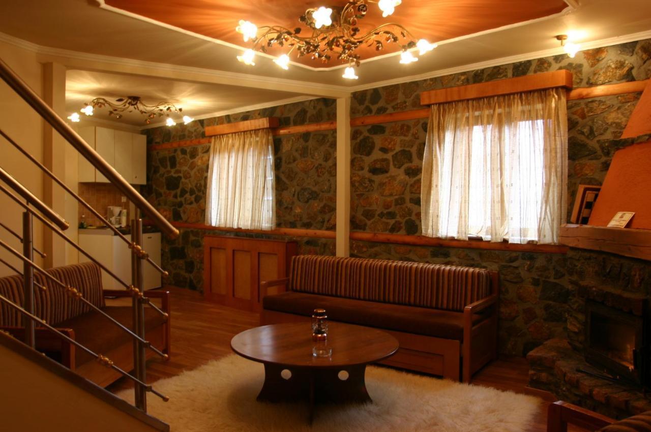 Hotel Exohiko Agios Athanasios  Esterno foto